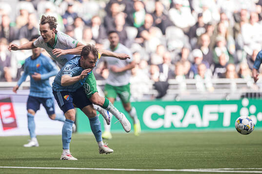Hammarbys Hampus Skoglund och Djurgårdens Jacob Une
