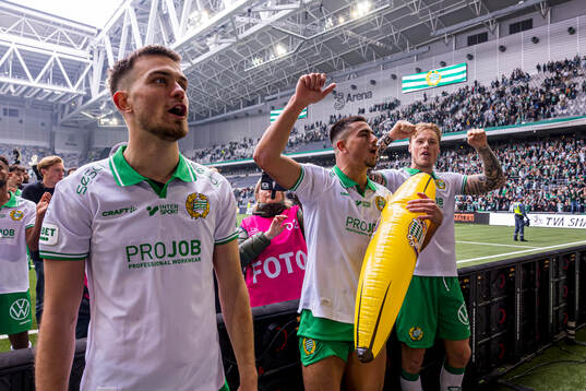 Hammarbys Jusef Erabi jublar