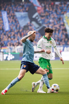 Djurgårdens Adam Ståhl och Hammarbys Sebastian Tounekti