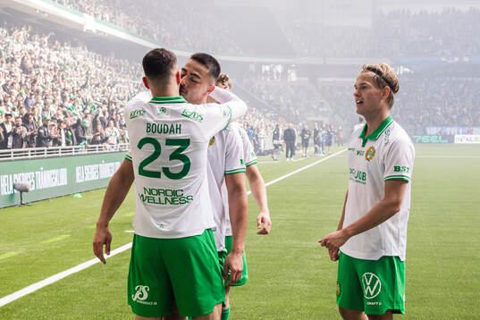 Hammarbys Abdelrahman Boudah Saidi och Jusef Erabi jublar
