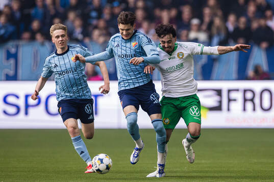 Djurgårdens Nino Zugelj och Hammarbys Sebastian Tounekti