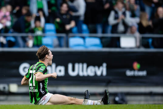 GAIS Axel Henriksson jublar