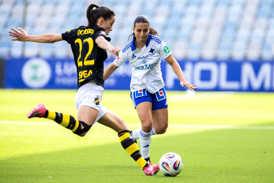 AIKs Anna Oskarsson och Vesna Milivojevic