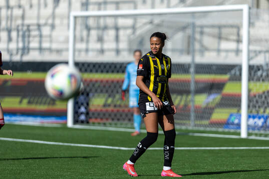 Häckens Felicia Schröder