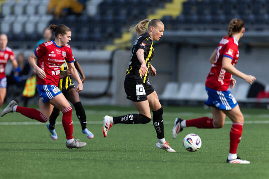 Häckens Stine Sandbech
