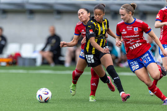 Häckens Felicia Schröder