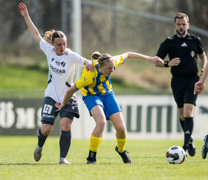 Halmstads Ebba Sandgren och Eskilsminnes Julia Hammons