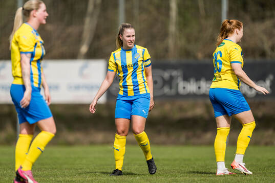 Eskilsminnes Julia Nyberg Spets jublar
