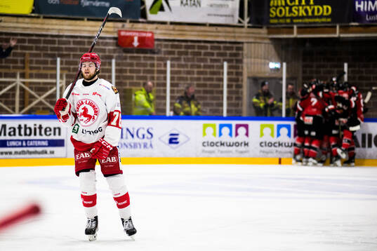 Troja/Ljungbys Joel Wahlgren deppar
