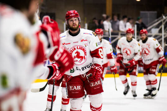 Troja/Ljungbys Filip Forsmark jublar
