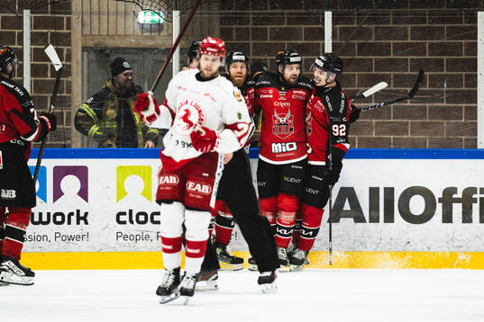 Hudiksvalls Sebastian Walfridsson jublar