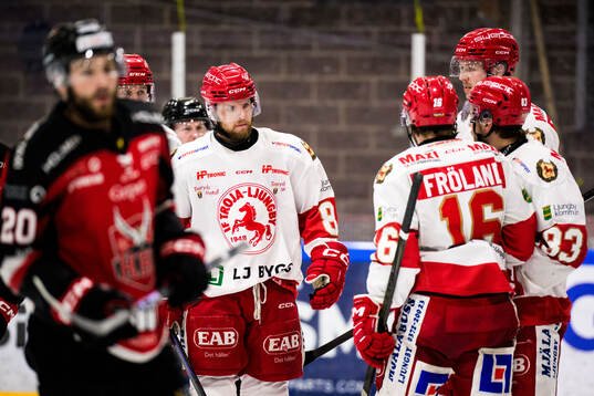 Troja/Ljungbys Filip Forsmark jublar