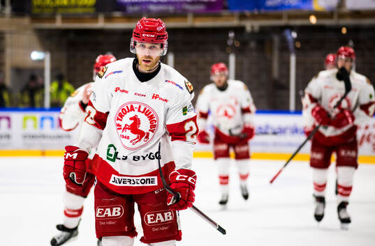 Troja/Ljungbys Filip Lennström jublar