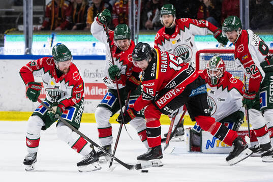 Frölundas Linus Weissbach och Luleås David Granberg