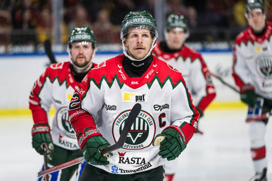 Frölundas Max Friberg jublar