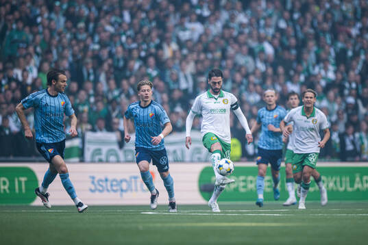Djurgårdens Albin Ekdal och Hammarbys Nahir Besara