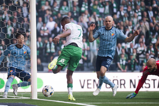 Hammarbys Paulos Abraham och Djurgårdens Marcus Danielsson