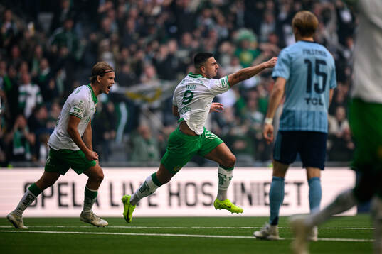 Hammarbys Jusef Erabi jublar