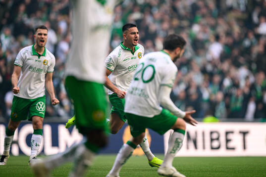Hammarbys Jusef Erabi jublar