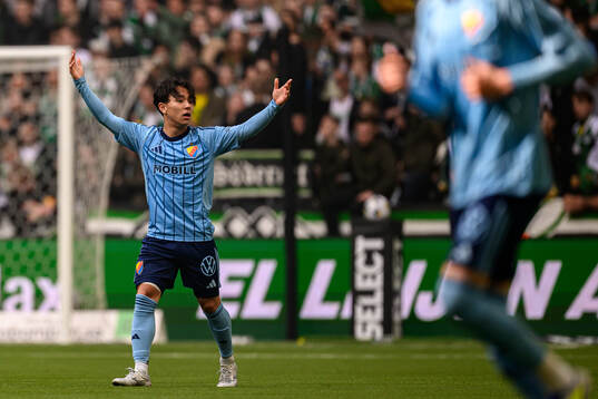 Djurgårdens Keita Kosugi reagerar