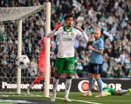 Hammarbys Sebastian Tounekti deppar