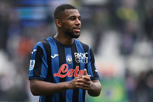 Bläddra bland fler bilder av Fotboll, Serie A