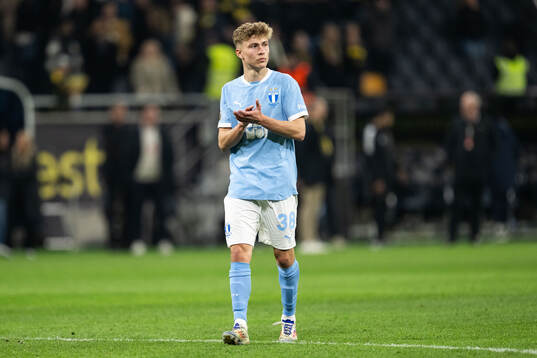 Malmö FFs Hugo Bolin deppar