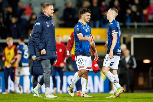 Halmstads målvakt Tim Erlandsson, Bleon Kurtulus och Gisli