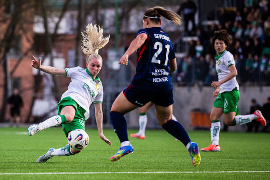 Hammarbys Emilie Joramo och Rosengårds Oona Sevenius