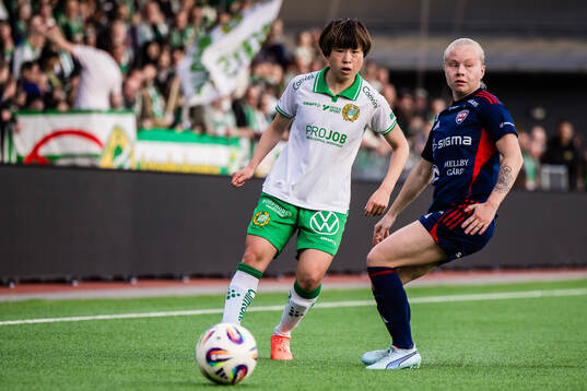 Hammarbys Asato Miyagawa och Rosengårds Anni Hartikainen