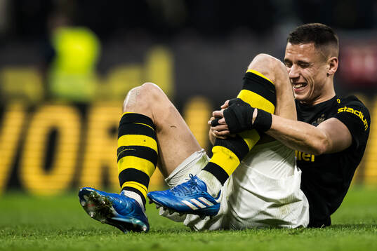 AIKs Filip Benkovic har ont