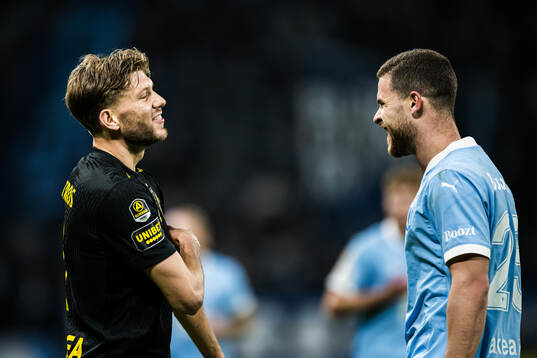 AIKs Anton Salétros och Malmö FFs Gabriel Busanello