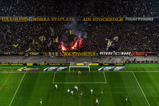 Vy över fotbollsmatchen i Allsvenskan mellan AIK och