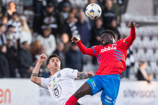 Örebros Antonio Yakoub och Helsingborgs Samuel Asoma