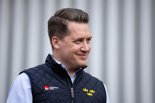 Sveriges förbundskapten Sam Hallam