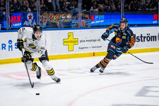 AIKs Daniel Ljungman och Djurgårdens Fredric Weigel