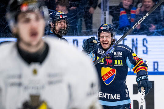Djurgårdens Tyler Kelleher jublar