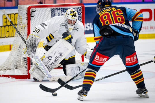 AIKs målvakt Victor Brattström