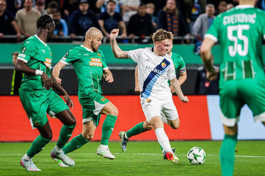 Lukas Grgic of Rapid Wien and Santeri Haarala of Djurgården