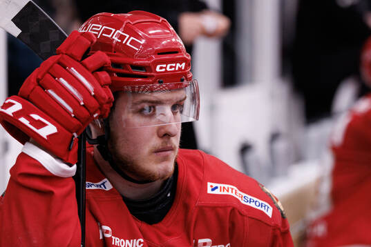Troja/Ljungbys Fabian Hellström deppar
