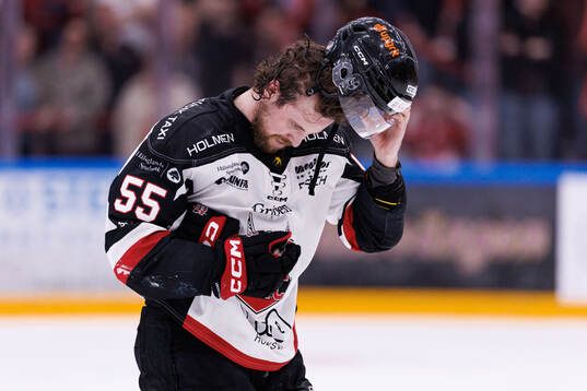 Hudiksvalls Sebastian Walfridsson har ont