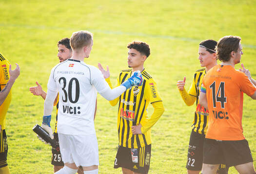 Bläddra bland fler bilder av Fotboll, division 2, IFK Hässleholm - Torns IF