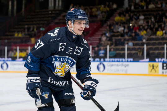 Atro Leppänen of Finland celebrates