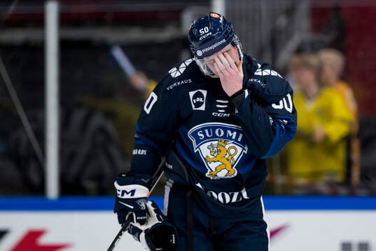 Mikael Seppälä of Finland looks dejected