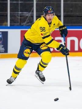 Linus Sandin of Sweden