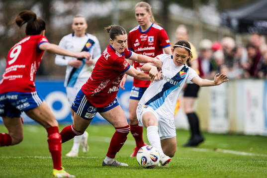 Bläddra bland fler bilder av Fotboll, Damallsvenskan, Vittsjö - Djurgården