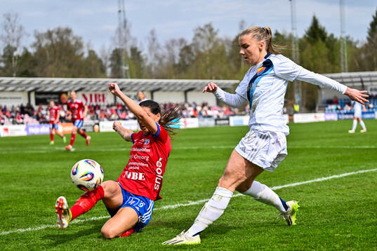 Vittsjös Elisabet Klinga och Djurgårdens Ebba Hed