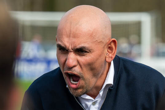 Djurgårdens tränare Marcelo Fernandez jublar
