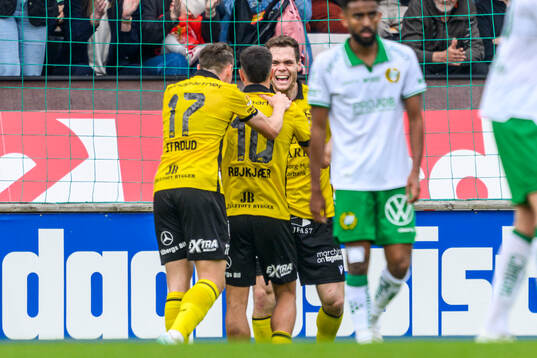 Mjällbys Elliot Stroud, Nicklas Røjkjær och Jacob