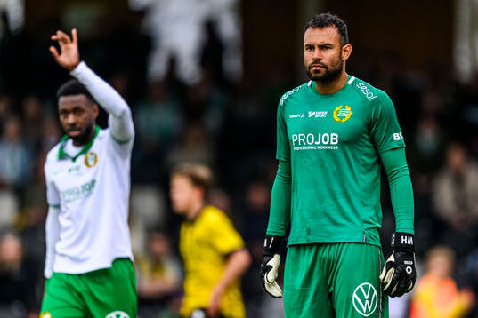 Hammarbys målvakt Warner Hahn deppar